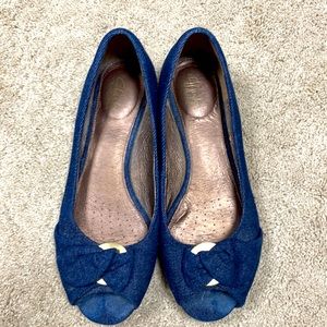 Clarks Artesian Jean Flats size 7,5